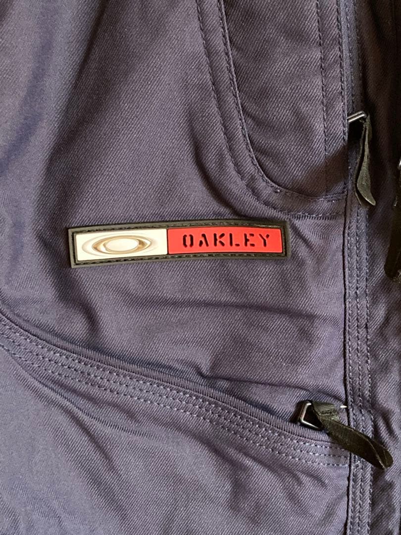 新品タグ付 OAKLEY オークリー スキー・スノーボードウェア パンツ 極寒可