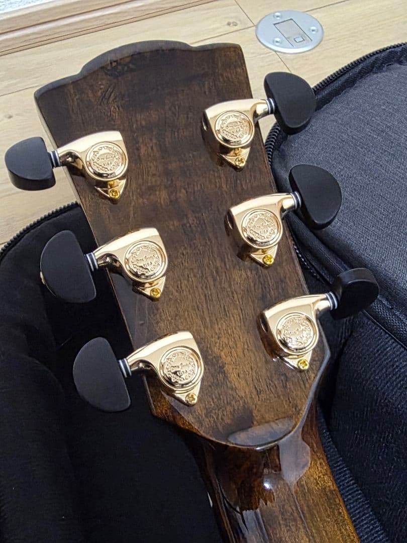 ​【納期90日を即納】Merida BLACKHOLE 試奏のみ極美品 保証有