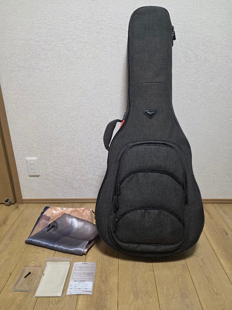 ​【納期90日を即納】Merida BLACKHOLE 試奏のみ極美品 保証有