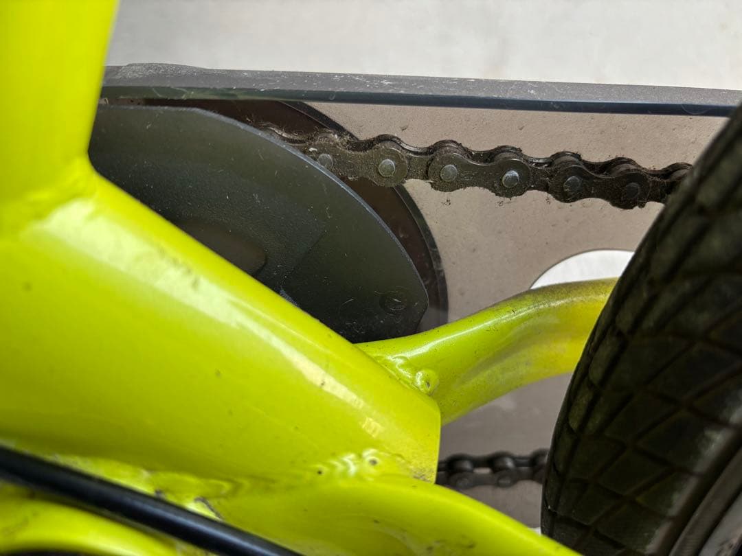 STRIDER14x ライムイエロー子供用自転車　［訳あり］梱包たのメル便