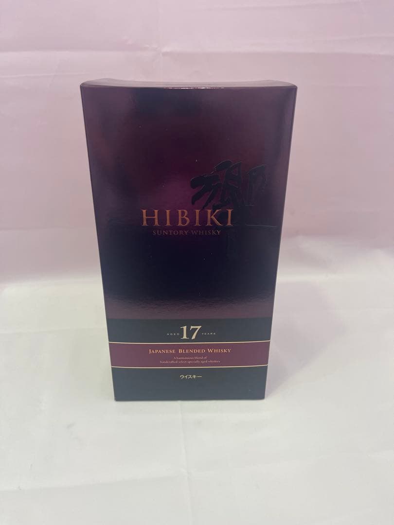 HIBIKI 17年 日本のブレンデッドウイスキーの空き瓶