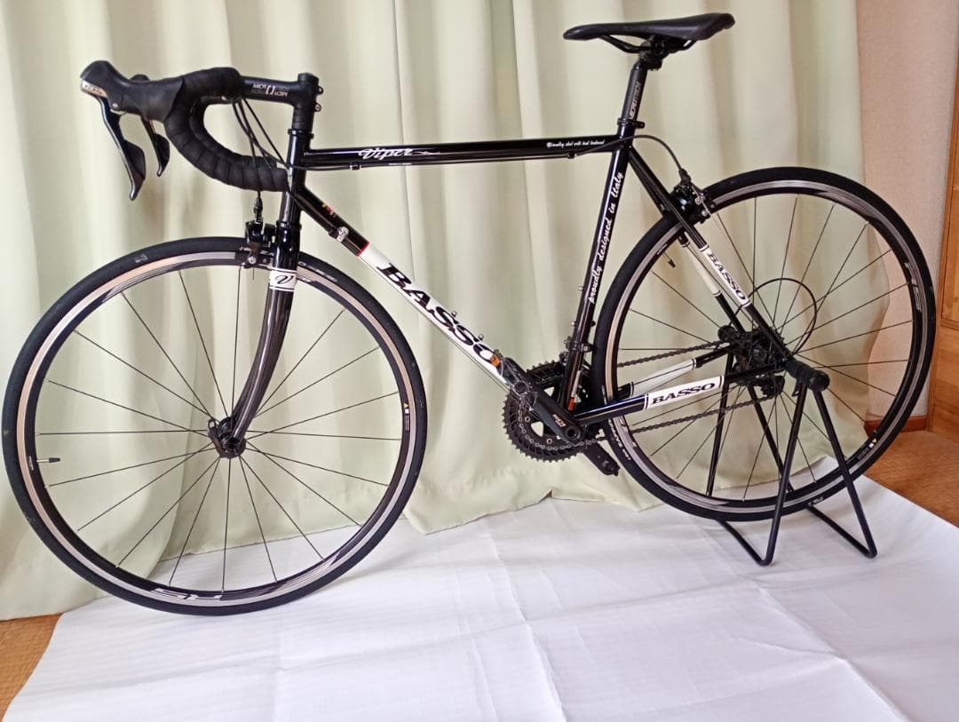 ロードバイク Basso viper 105