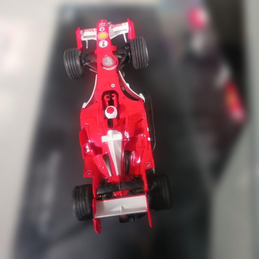 カレラ エボリューション フェラーリ スロットカーF2005 NO2