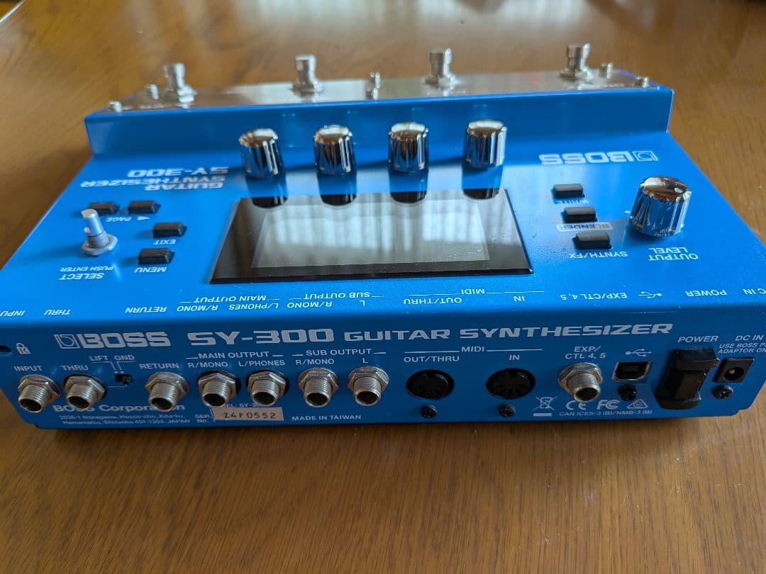BOSS ギターシンセサイザー SY-300