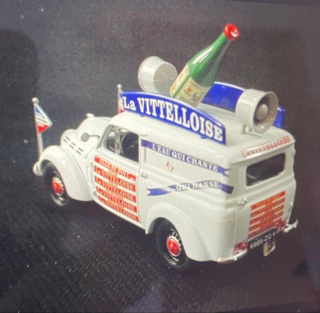 【ツールドフランス】Renault 1950年キャラバンカー　未開封フィギュア