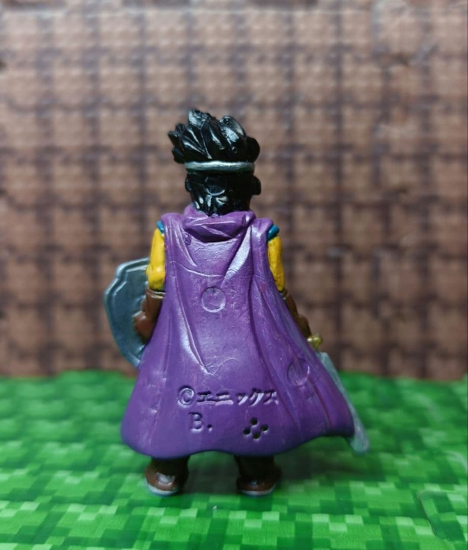 激レア　ドラゴンクエスト 勇者　消しゴム　フィギュア 　ペイント品