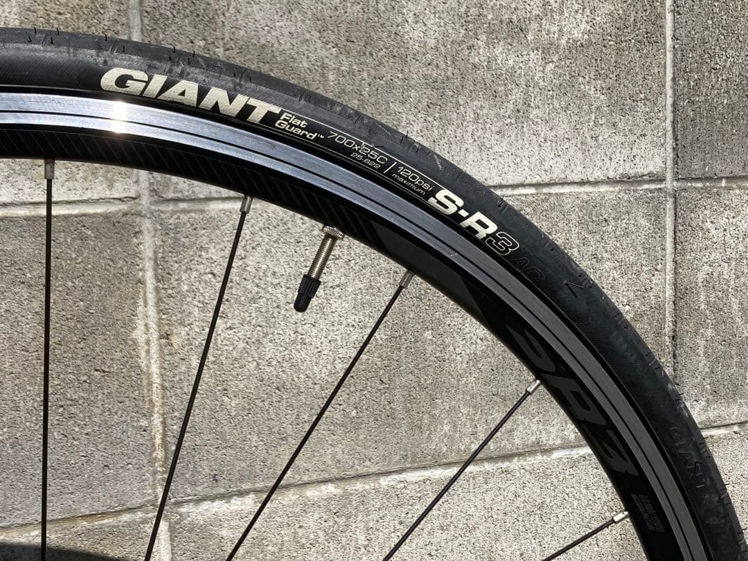 【引き取り限定】GIANT CONTEND 1（2019年モデル）グレー