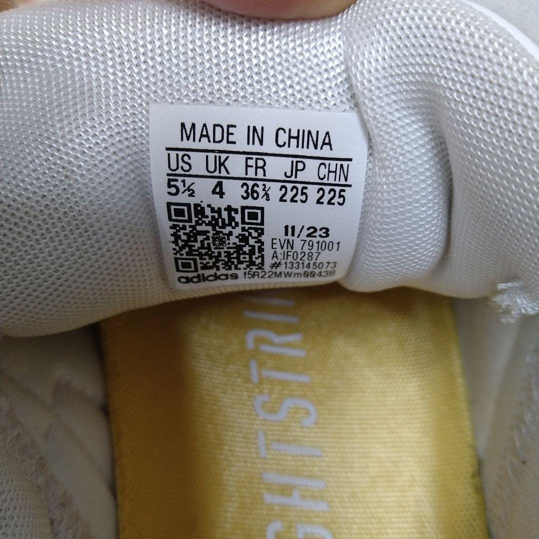 現行モデルadidas ゴルフシューズ ソーラーモーションボア 22.5cm 白