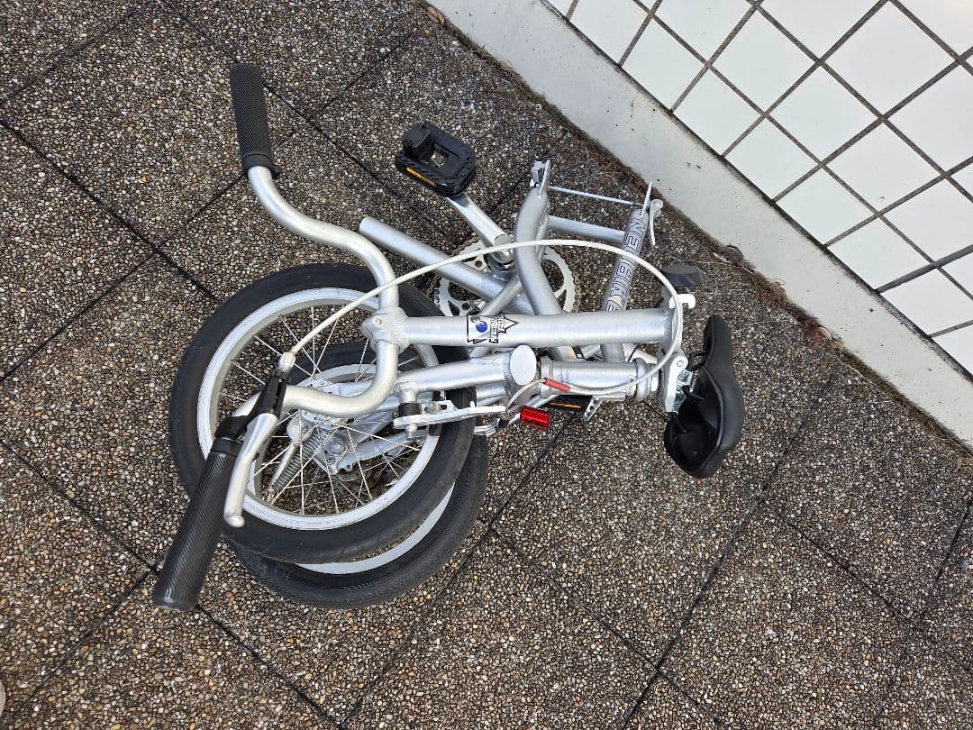 NEO BIKE KIRA ネオ バイク キラ 銀14インチ 台湾ブロンプトン