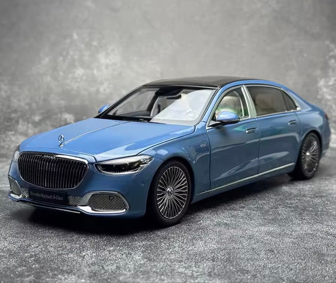 Mercedes-Maybach S-class 1/18スケールモデルミニカー