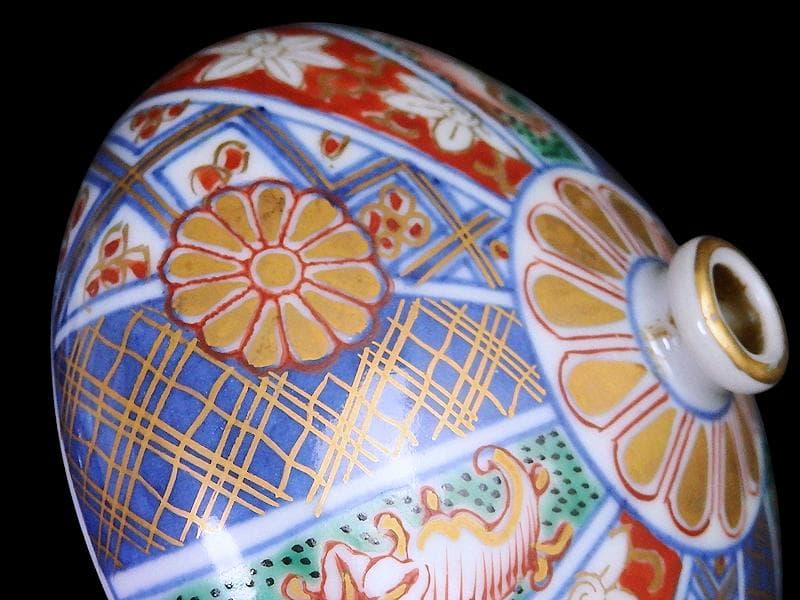 大聖寺伊万里　金襴手　割絵　十二葉菊紋に鉄線の図　油壷　N011AS-fbug