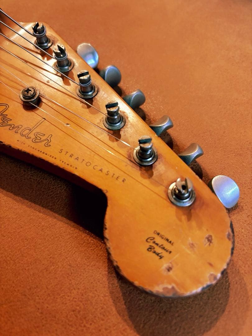 fender JAPAN ストラトキャスター レリック フェスタレッド