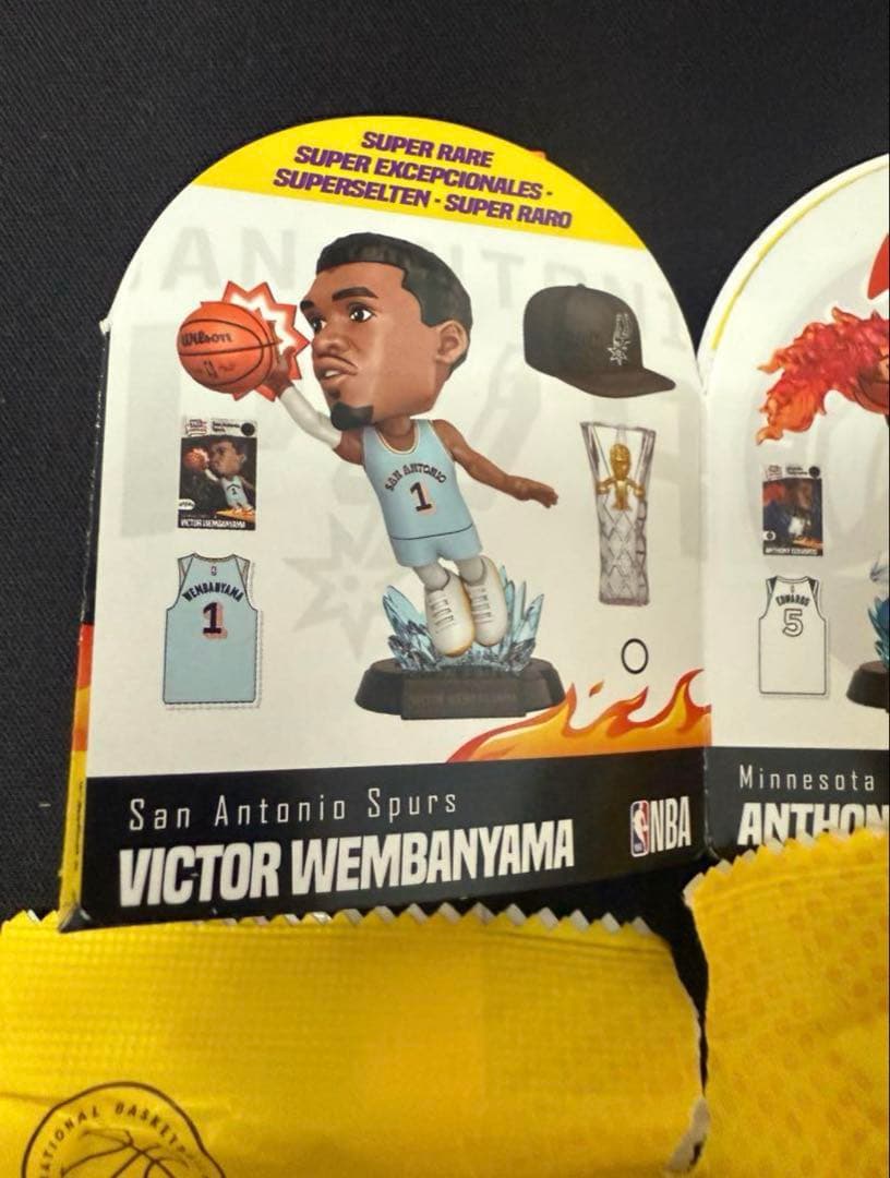 【新品未使用】ビクターウェンバンヤマＳR NBABallersシリーズ2