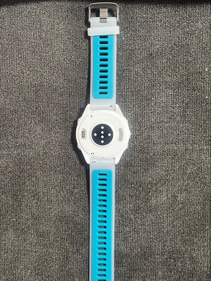 Garmin Forerunner 570 GPSランニングウォッチ