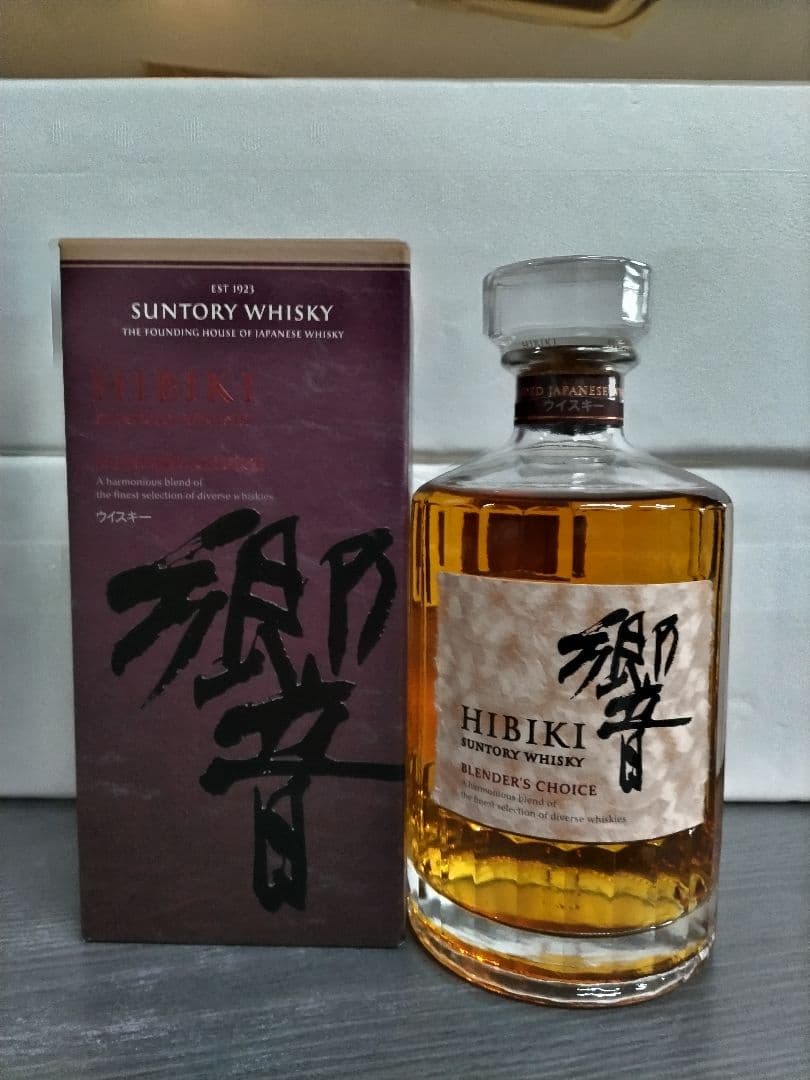 響 Blender's Choice 700ml ウイスキー