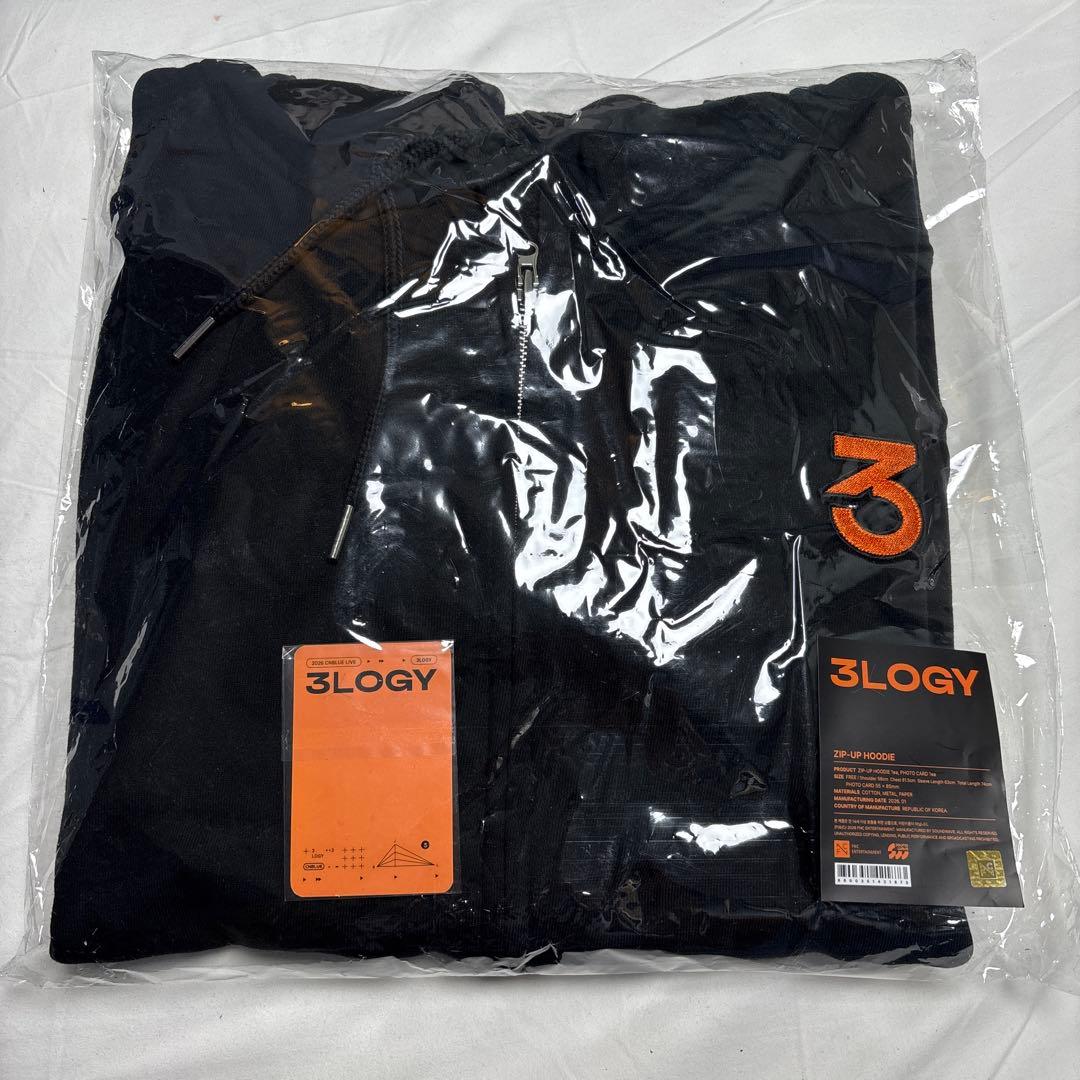 ⭐︎2026 CNBLUE ソウルコン '3LOGY ZIP-UP HOODIE