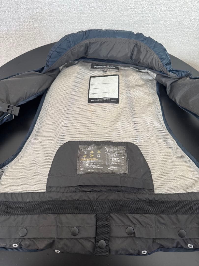 シマノ NEXUS フィッシングベスト ネイビーLLサイズ（管理No.R2）