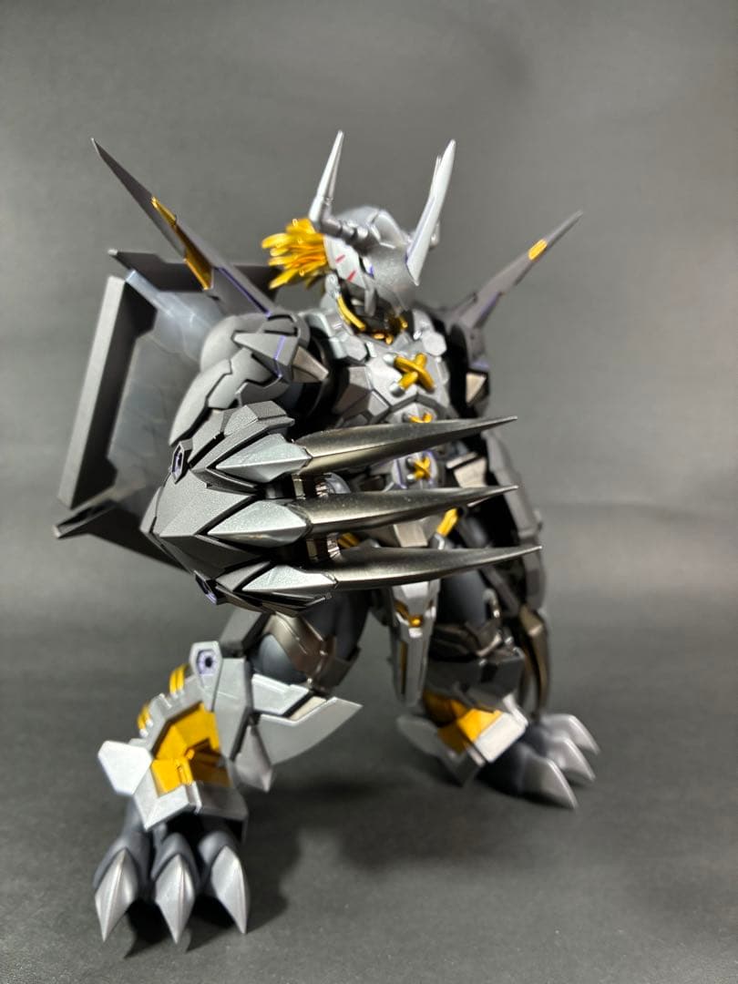 【完成品】バンダイ　ブラックウォーグレイモン塗装済み完成品