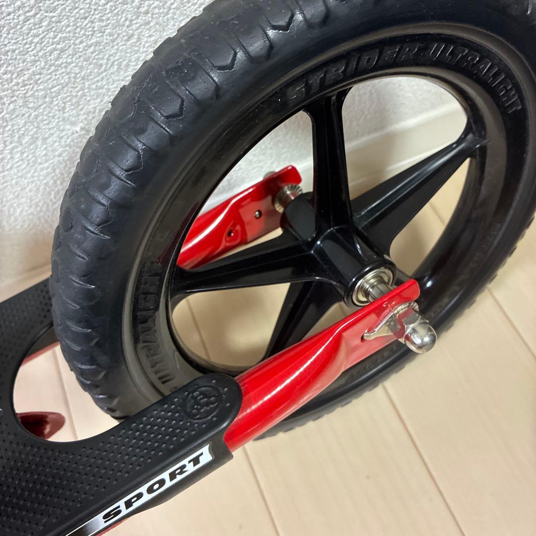 【美品】STRIDER ストライダー スポーツモデル 12インチ／レッド