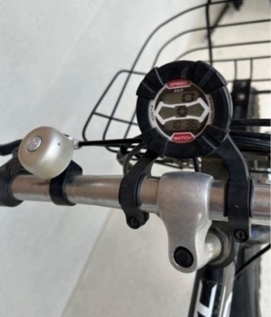 クロスバイク 前部バスケット付き