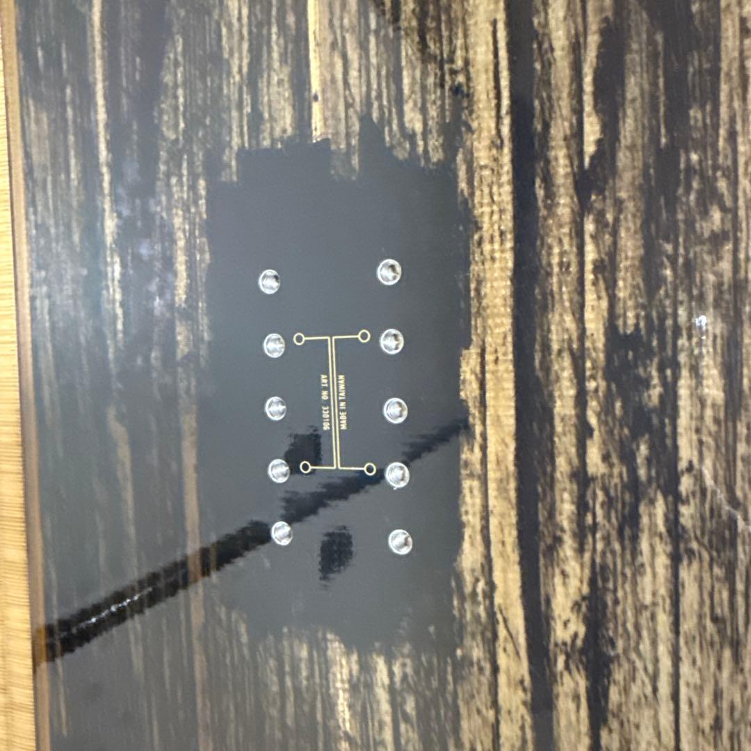 新品未使用　HEAD THE DAY 147 パウダー スノーボード