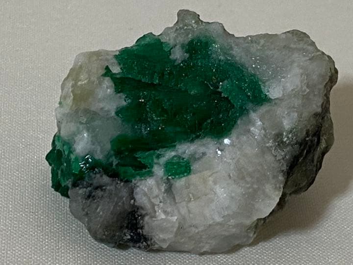 エメラルド　24g