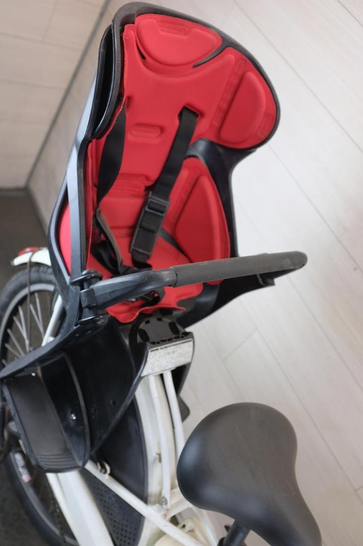 ブリヂストン製　HYDEE.B　26インチ　3段　8.7Ah充電器あり