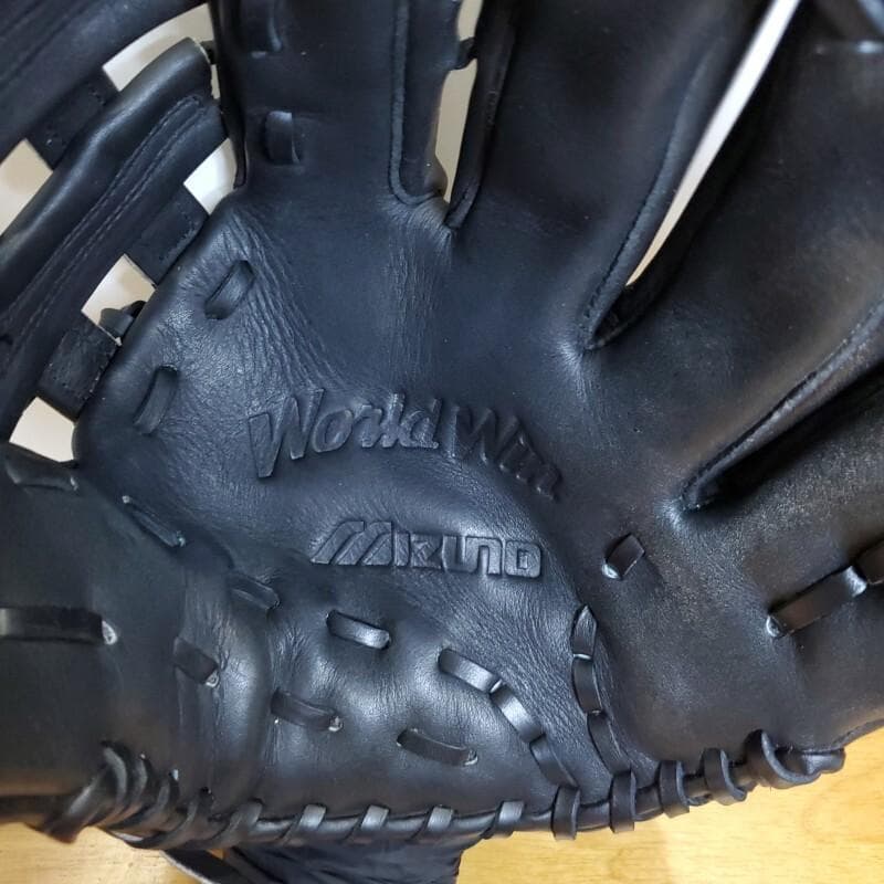 ミズノ MIZUNO ワールドウィン 限定モデル 小型 外野用 軟式グローブ