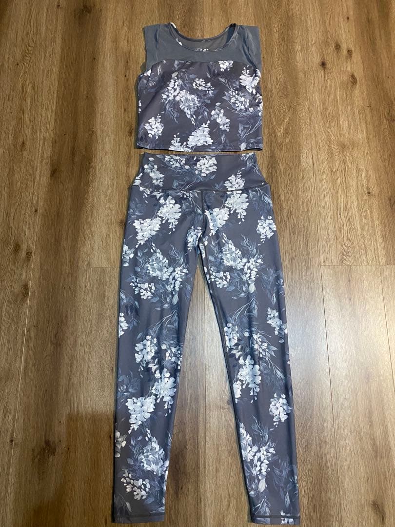 lava 花柄 Lサイズ ヨガウェアセット