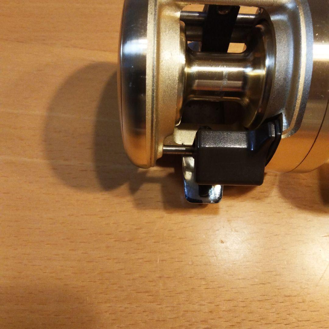 シマノ カルカッタ チヌ1000