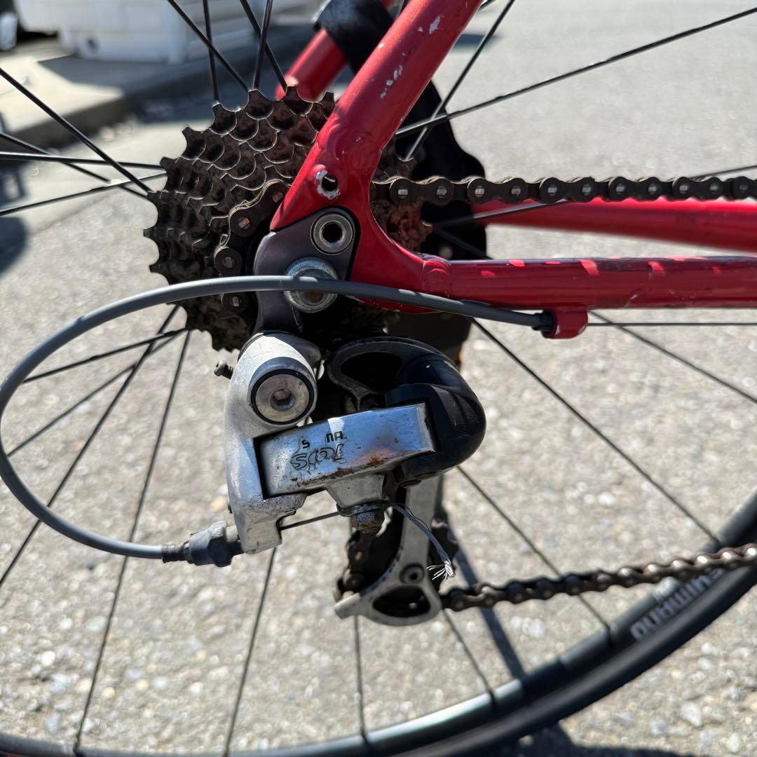 激安早い者勝ち✨　Specialized レッド クロスバイク