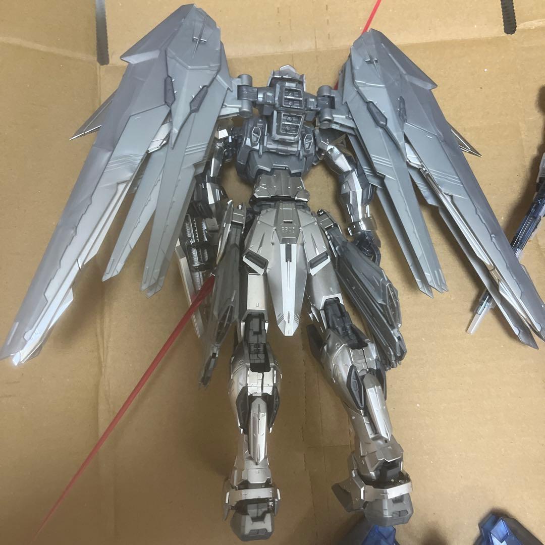 限定ガンダムプラモデルセット