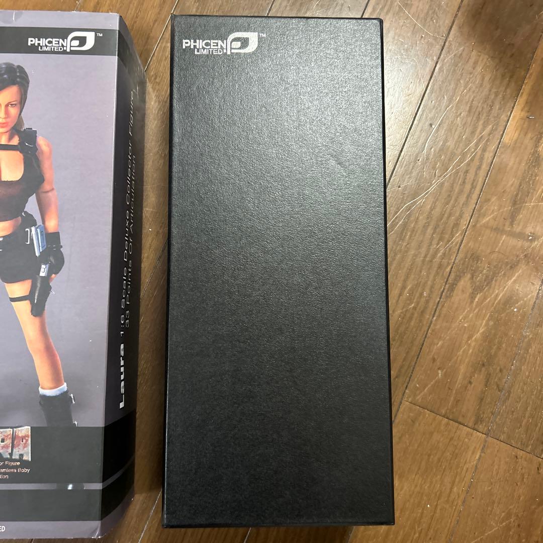 PHICEN LAURA 1/6 フィギュア 未使用品