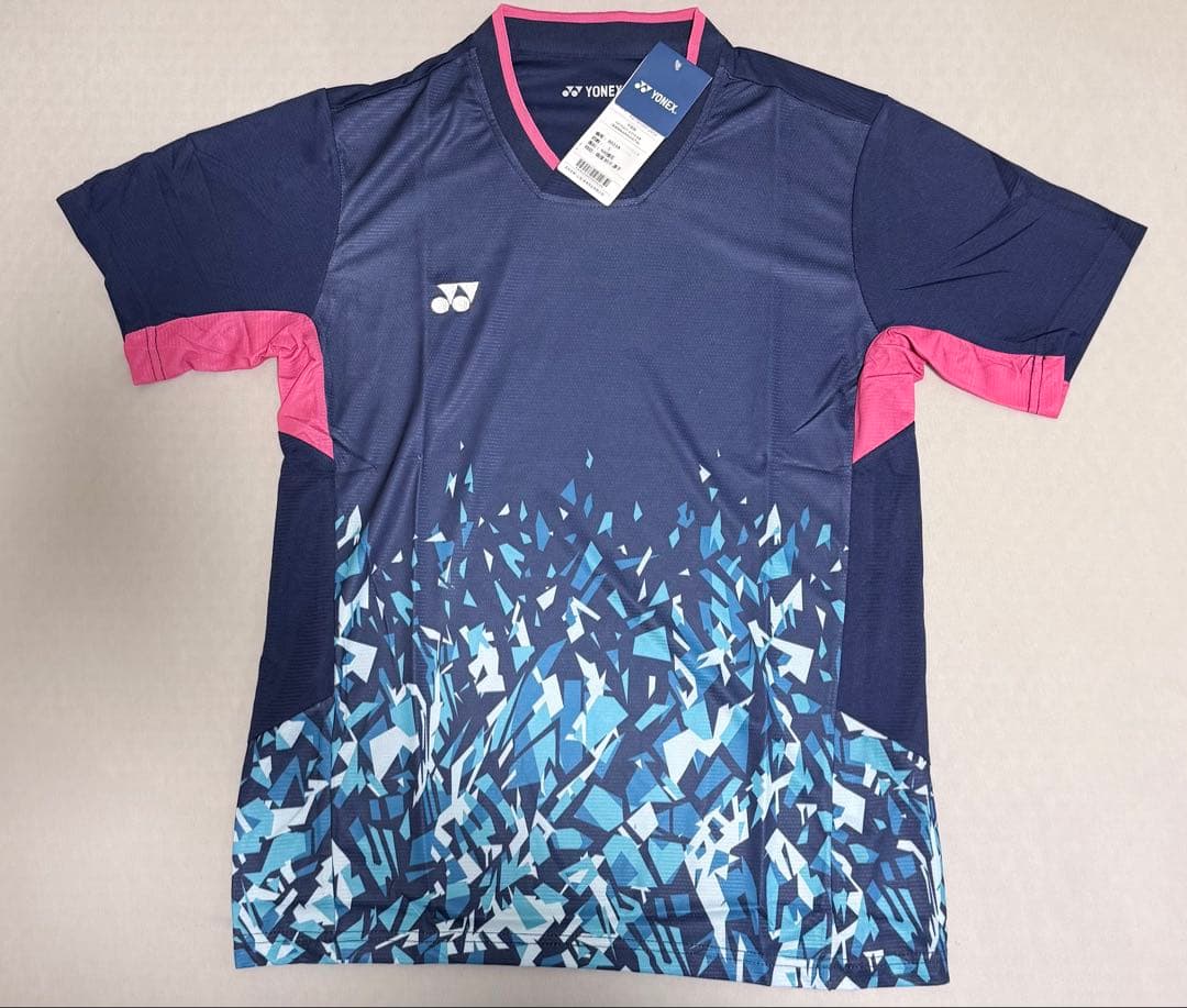 【未使用品】　YONEX 日本代表モデル　Ｌサイズ