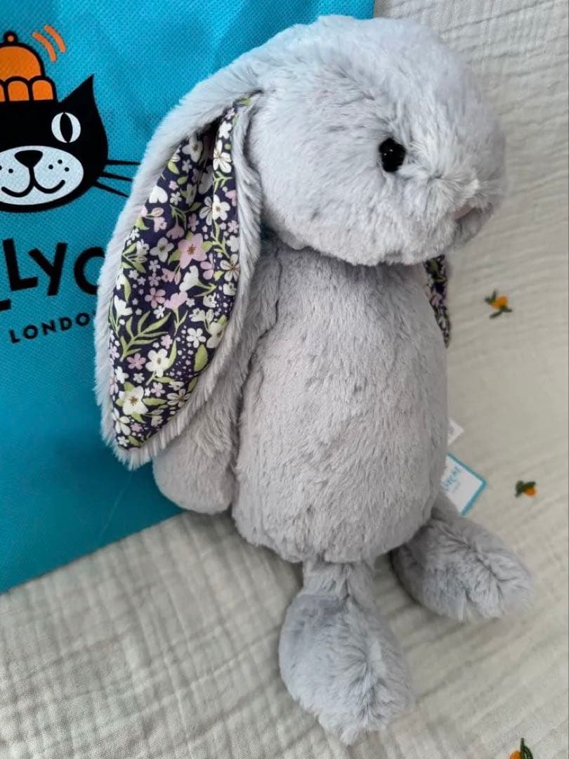 【新作新品・正規品】 うさぎ ぬいぐるみ バシュフルバニー M