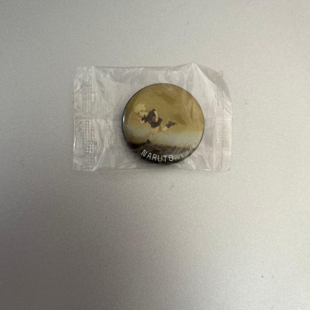 NARUTO ナルト　ミニ　缶バッジ　幼少期　疾走