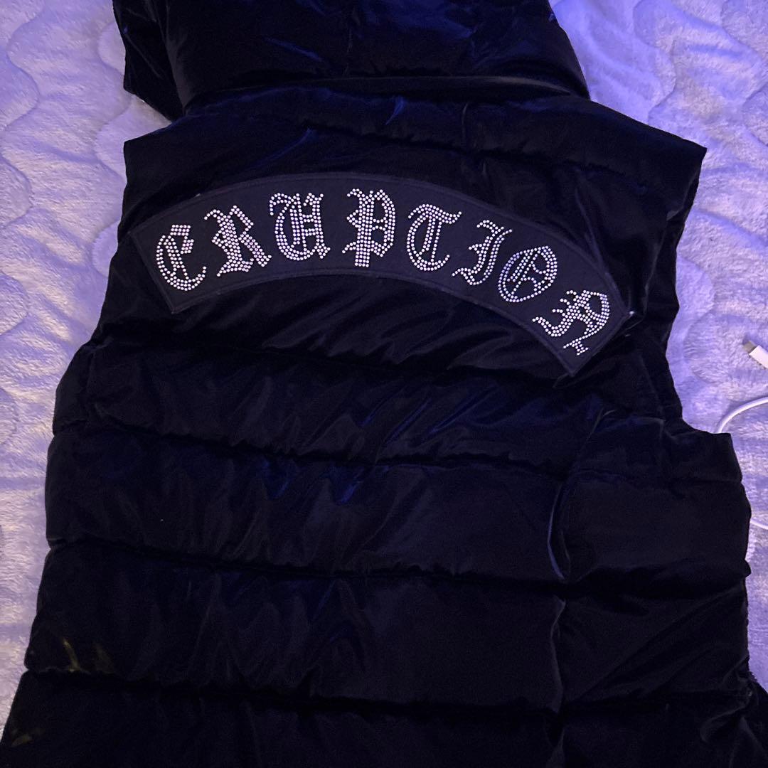 アダムスジャグラーダウンベスト