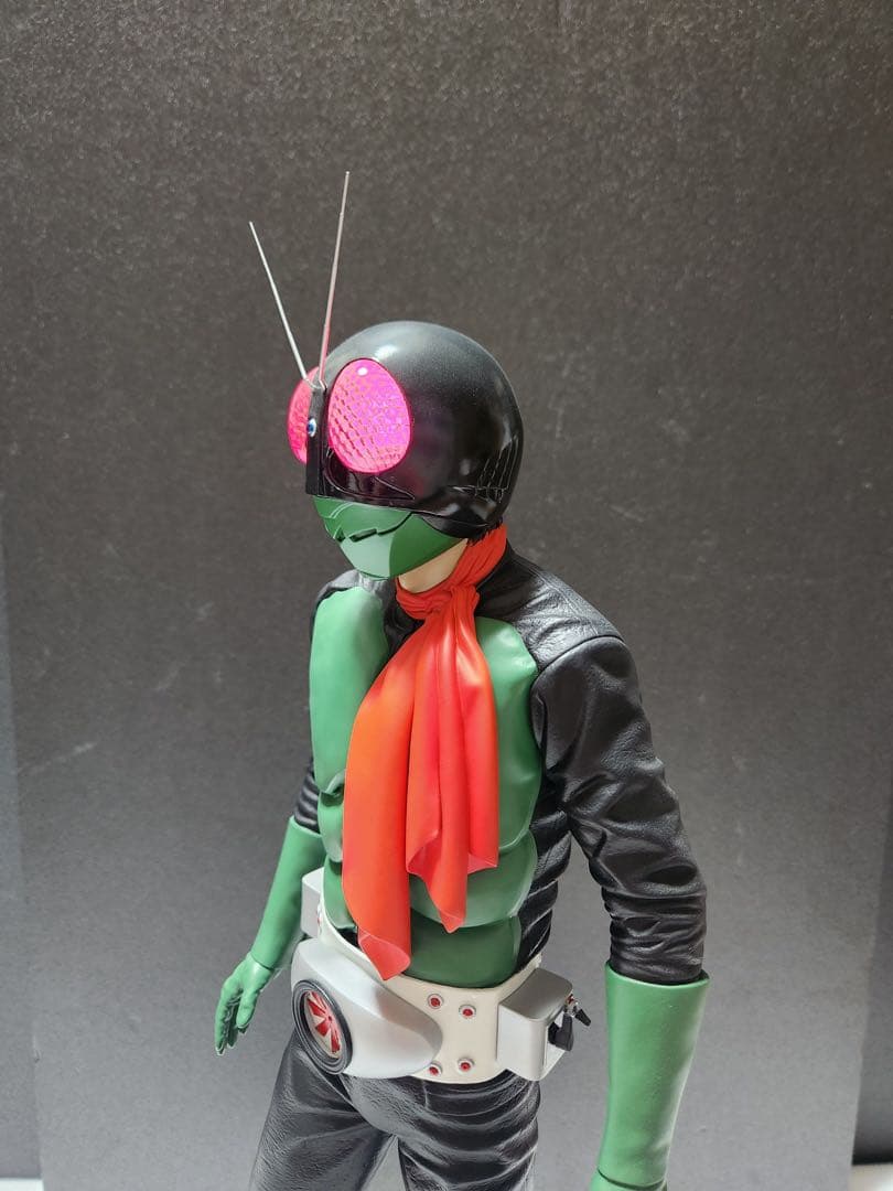 【遂に出品！究極のプロ完成品No4 】電飾メガソフビ仮面ライダー1号 桜島vr