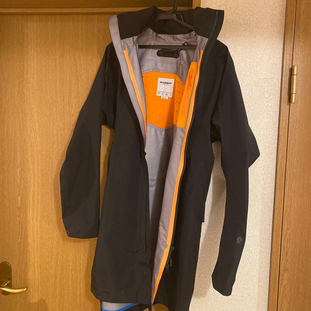 マムート デルタX ゴアテックス コート