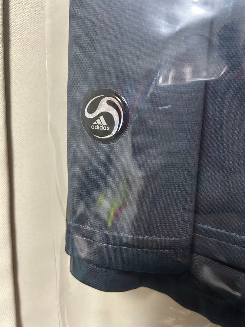 09-10 リヴァプール　ジェラード　adidasオフィシャルユニフォーム