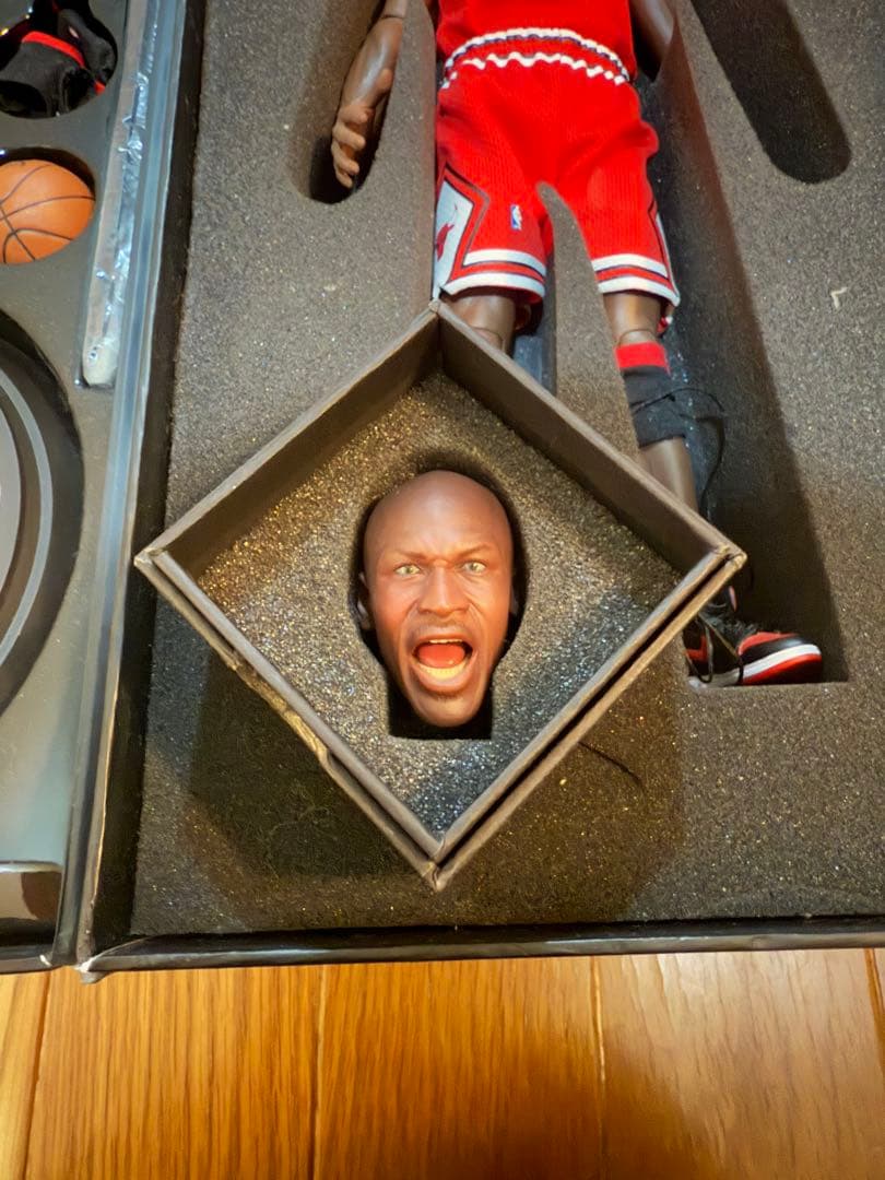 ENTERBAY 1/6スケール リアルマスターピース　マイケル ジョーダン