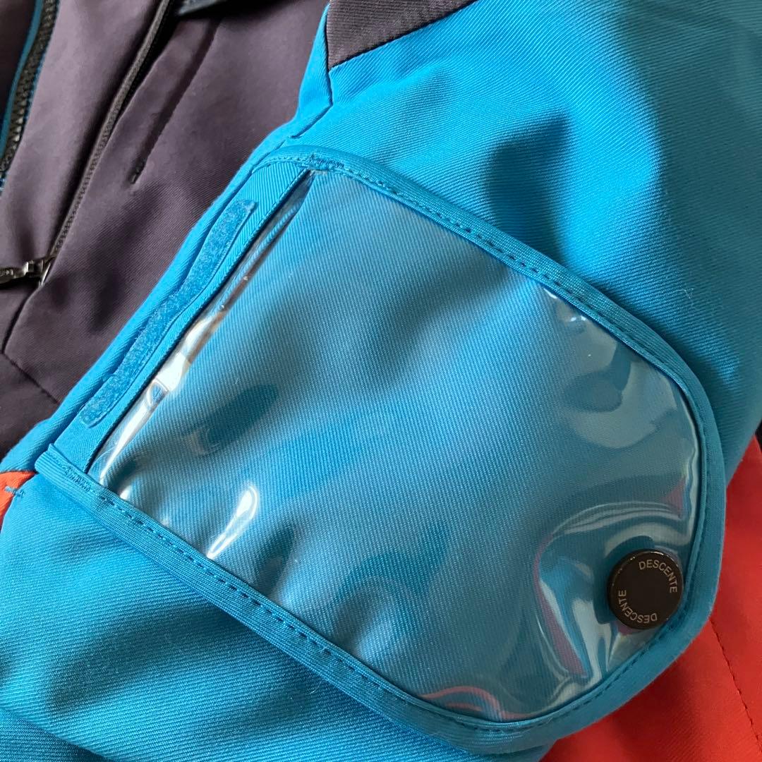 #P11✨DESCENTE✨スキー スノボ ウェア 上下 メンズSSS