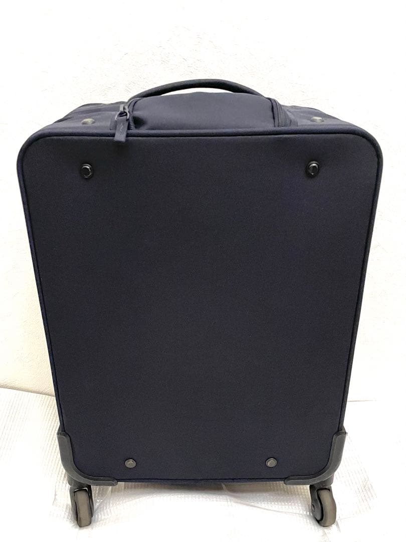 無印良品　半分の厚みで収納できるソフトキャリーバッグ S 機内持ち込み可能