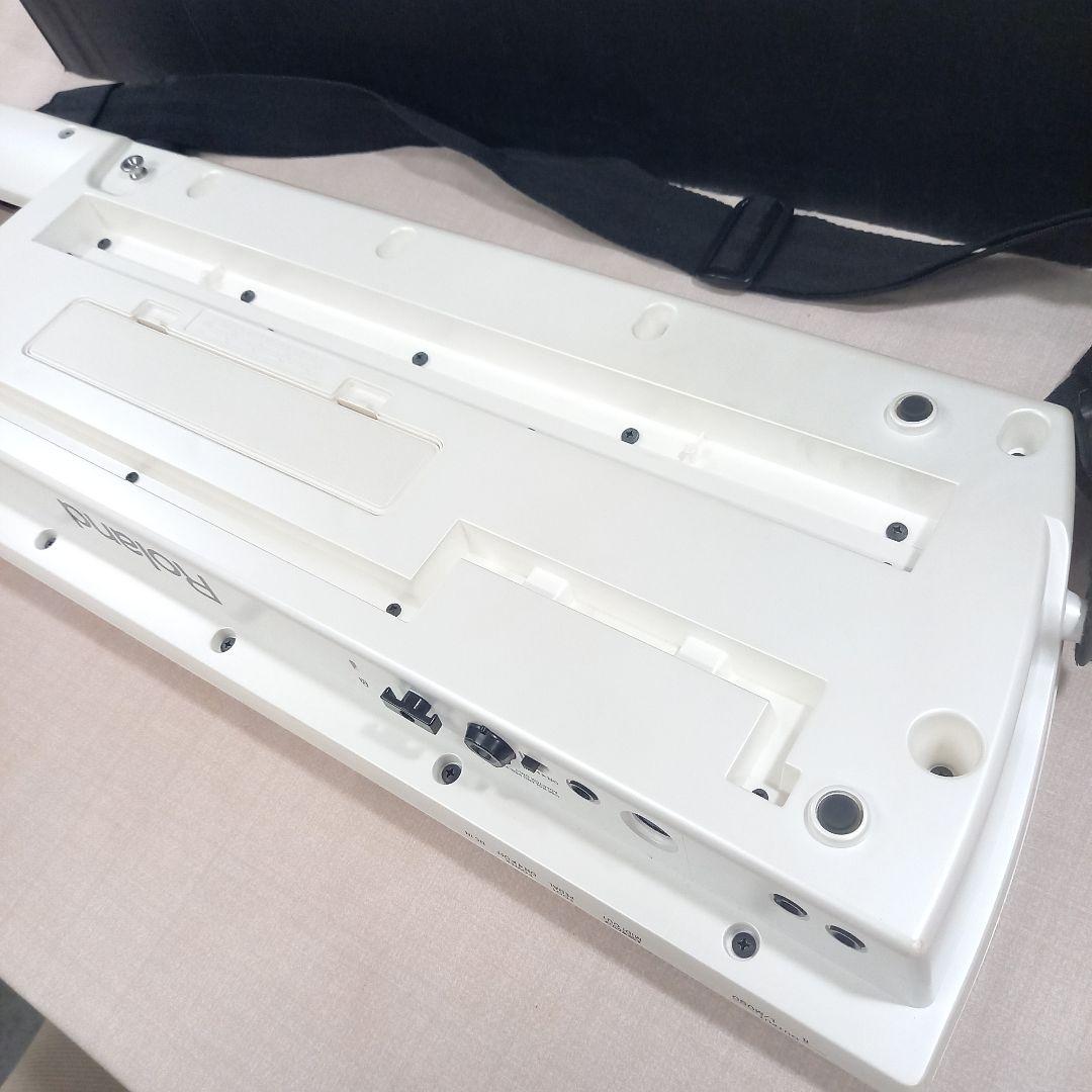 Roland 37鍵 ショルキー Lucina AX-09 シンセサイザー