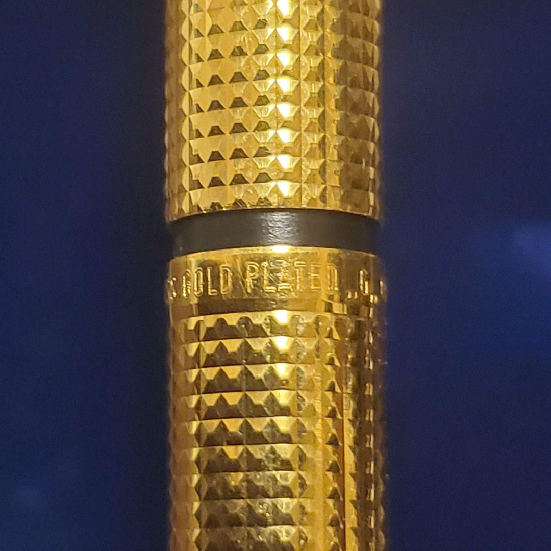 CARAN d’ACHE カランダッシュ GOLD ゴールド ペン ボールペン