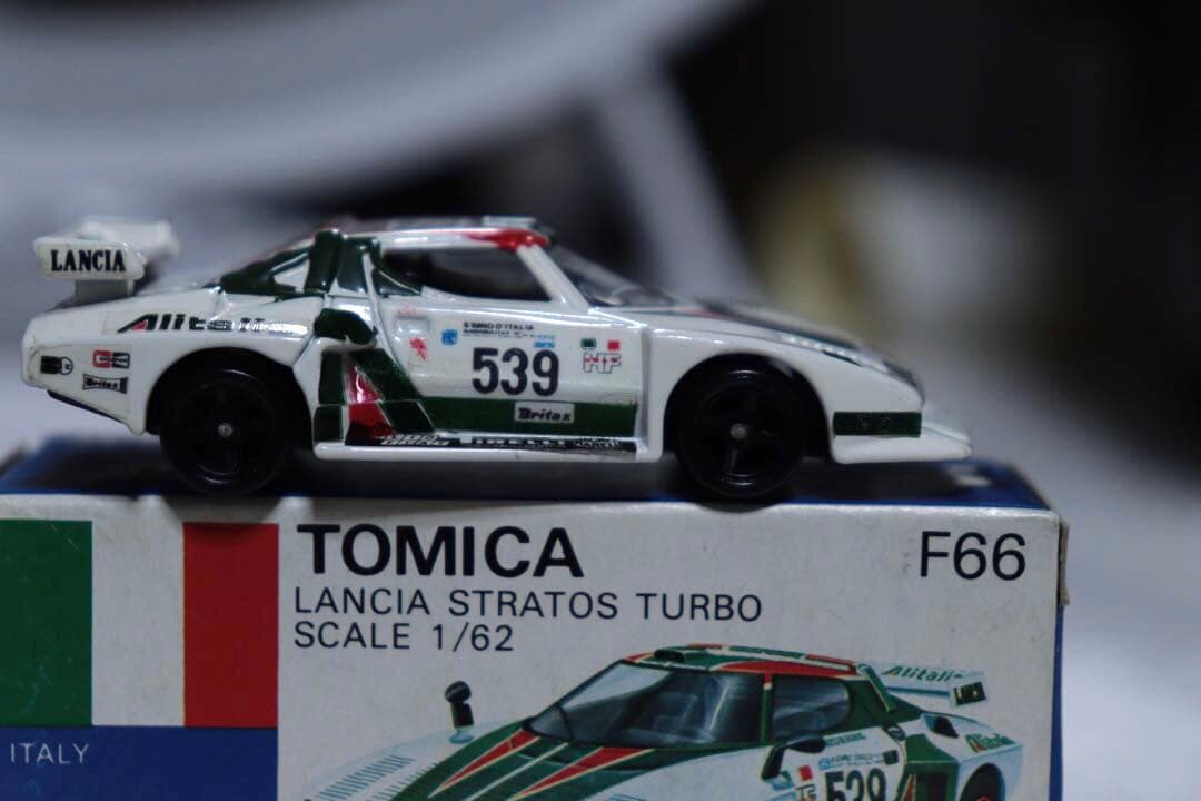 日本製　トミカ　外国車シリーズ　ランチア　ストラトス　ターボ　F66 539