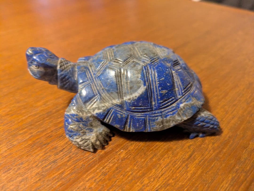 【幸運の青い亀】天然石 ラピスラズリ 置物 縁起物 魔除け 浄化