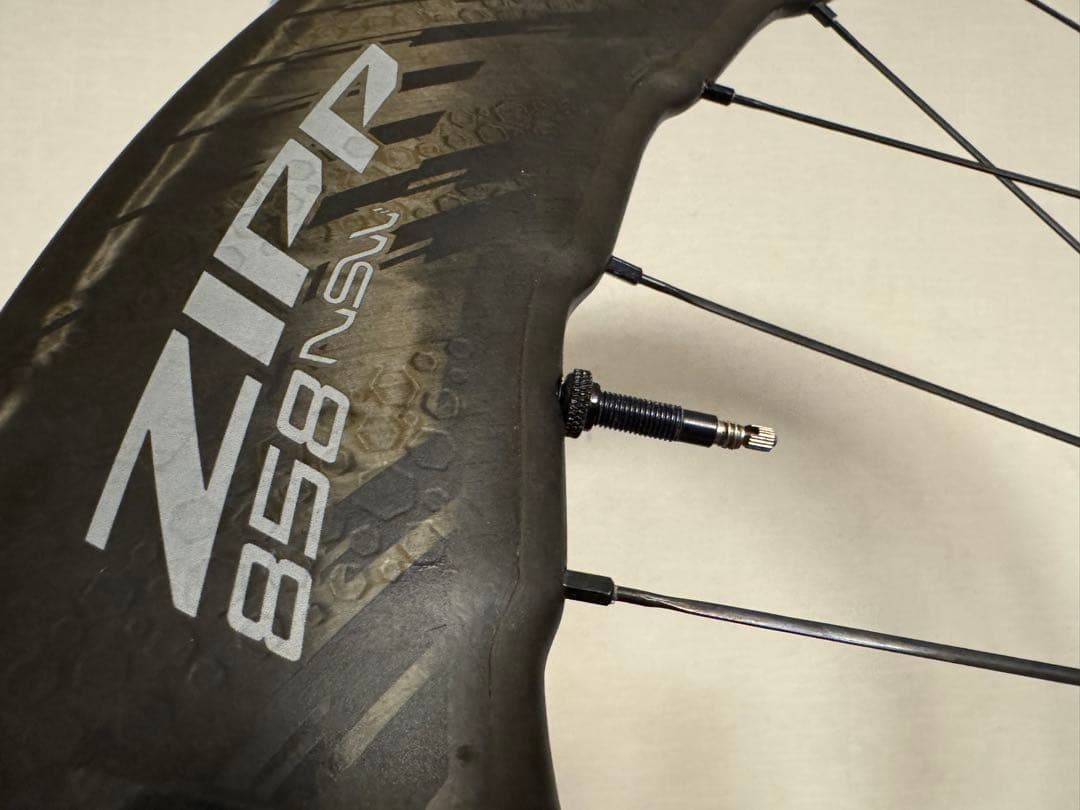 ZIPP 858 NSW DISC チューブレス