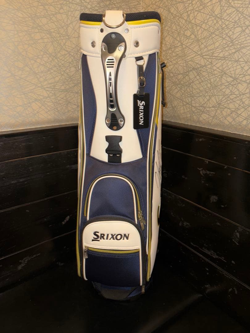【新品未使用】スリクソン　松山英樹サイン入り　キャディバッグ他3点セット