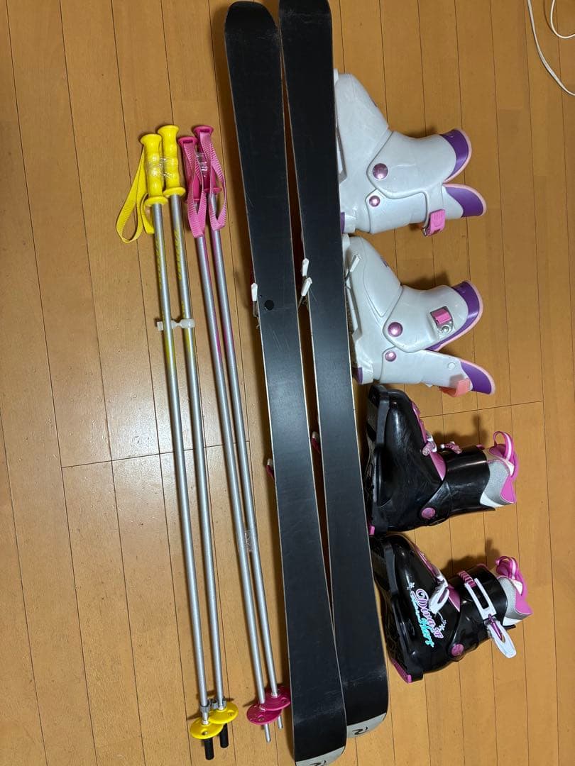 美品スキーセット ロシニョール130cm靴22か23cm身長135〜155cm用